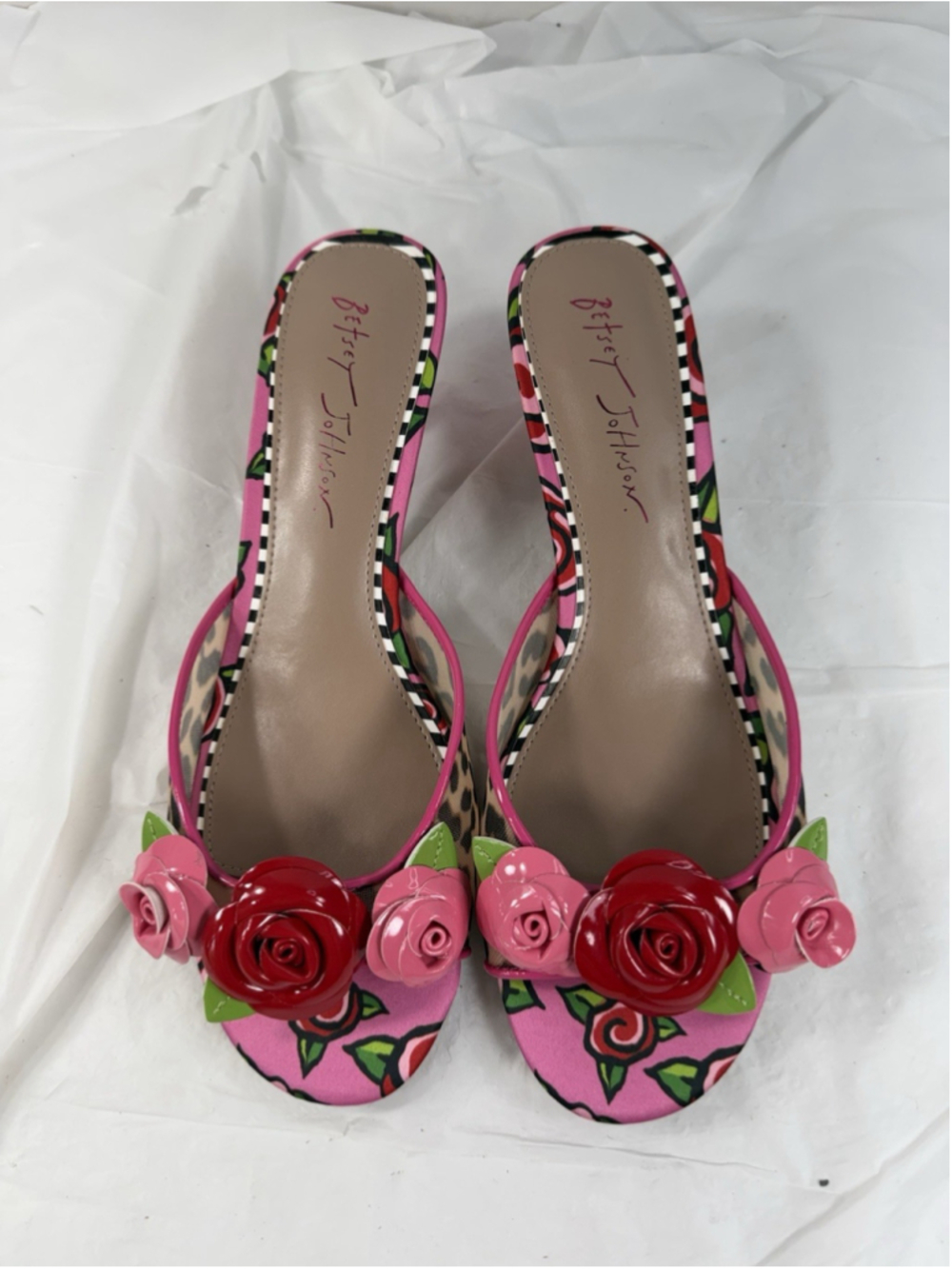 Betsey Johnson Lambert Rose Embellished Kitten Heel Dress Sandals 9.5 M - Picture 12 of 16